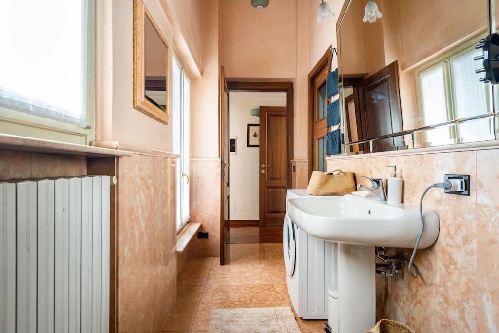 Duomo Apartment Brescia Ngoại thất bức ảnh